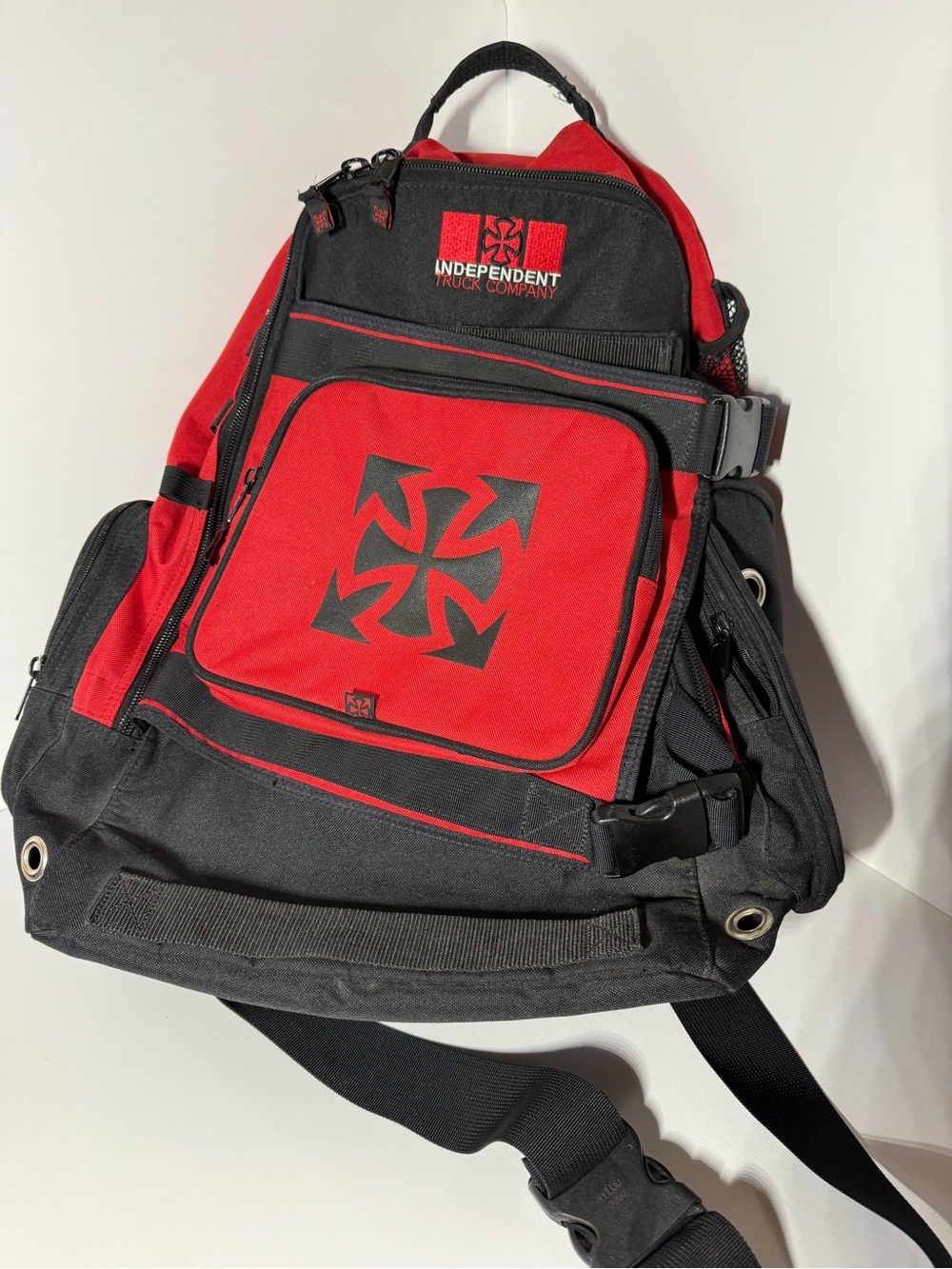 Vintage INDEPENDENT TRUCK COMPANY SKATEBOARD BACKPACK
